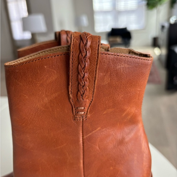 Sam Edelman Agnes Western Boot - Picture 8 of 9